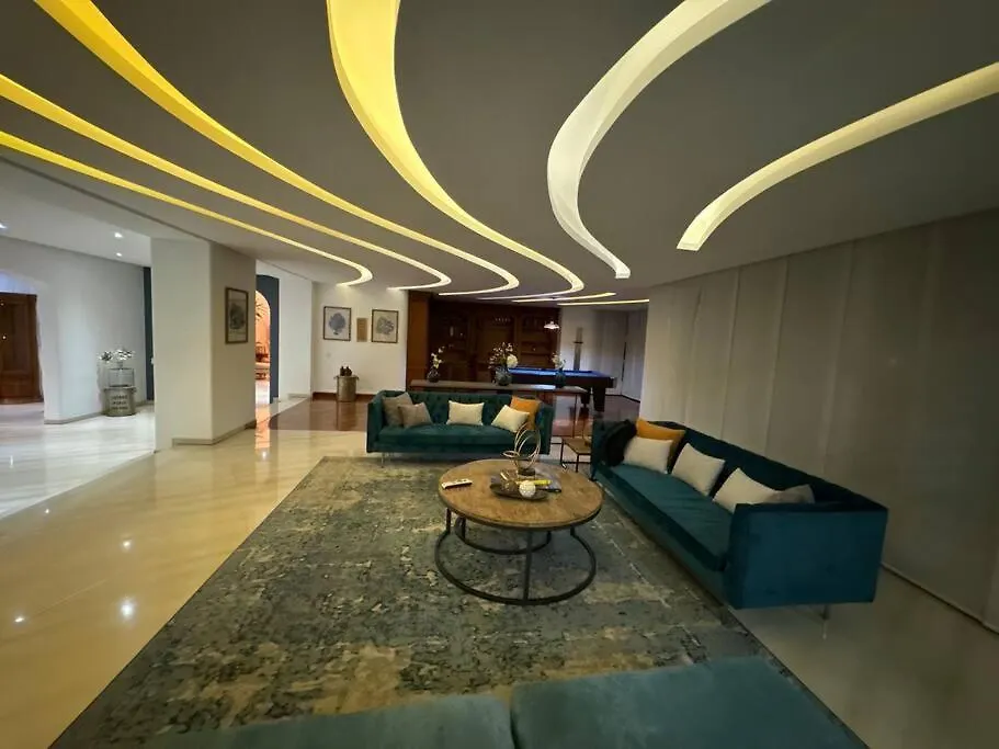 Luxurytravelhome Millionaires Medellin 0*,