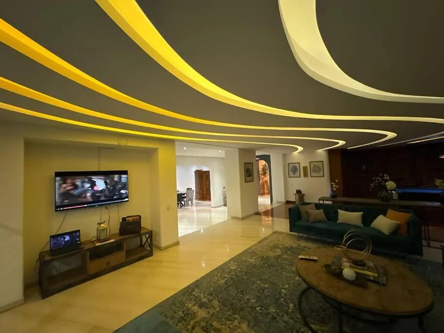Luxurytravelhome Millionaires location